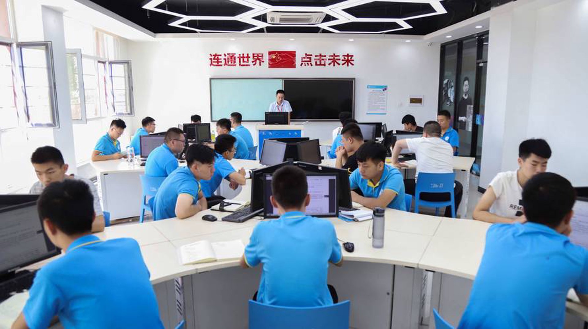 轻松领取游戏礼包的秘籍
